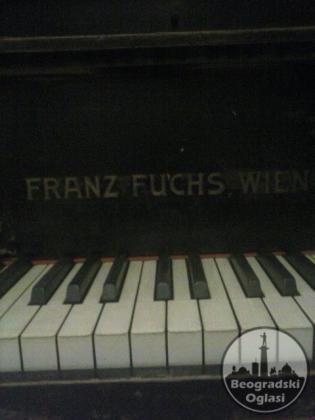 Prodajem polu-koncertni klavir Franc Fusch