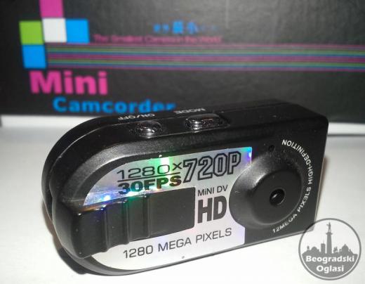 Mini audio-video snimač