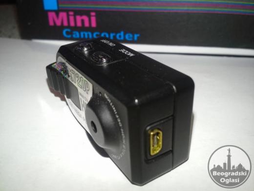 Mini audio-video snimač