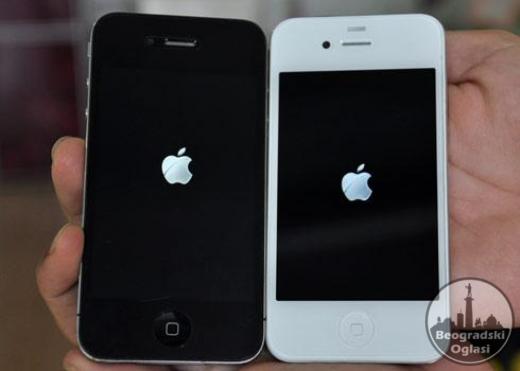 Dva iPhone 4 na prodaju za 260e