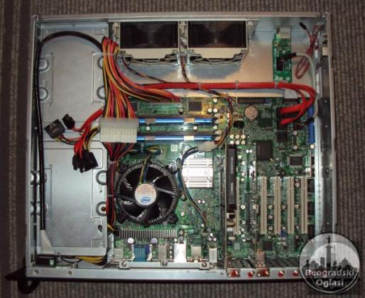 Supermicro Ultra slim Serveri 