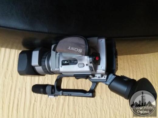 Profi, kamera,Sony Dcr-vx 2100, 3CCD,mini DV,garancija