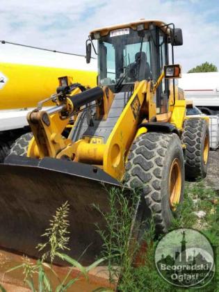 UTOVARIVAC JCB 436ZX