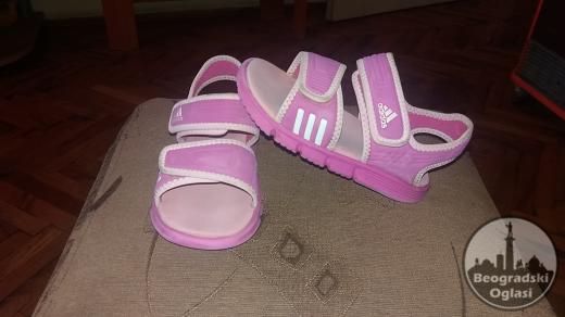 Original Adidas decije sandale 26