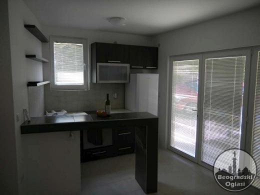 APARTMANI NA ŽANJICAMA U CRNOJ GORI