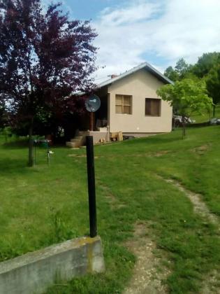 Na prodaju Seosko domacinstvo