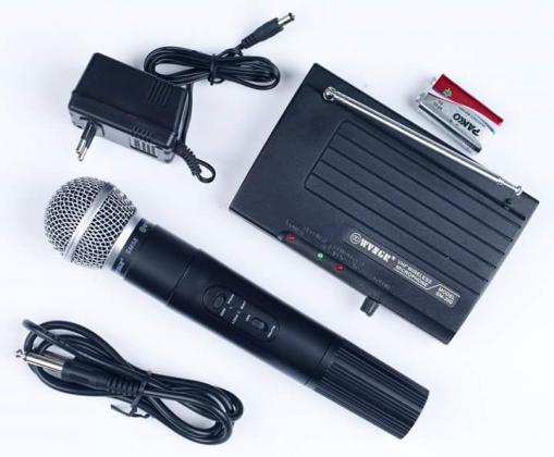 Bezicni mikrofon SM58