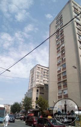 Dvosoban stan - idealna lokacija u Kragujevcu