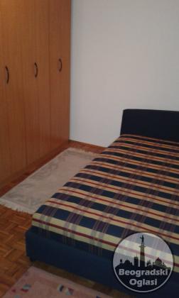 Konjarnik,izdajem dvosoban stan