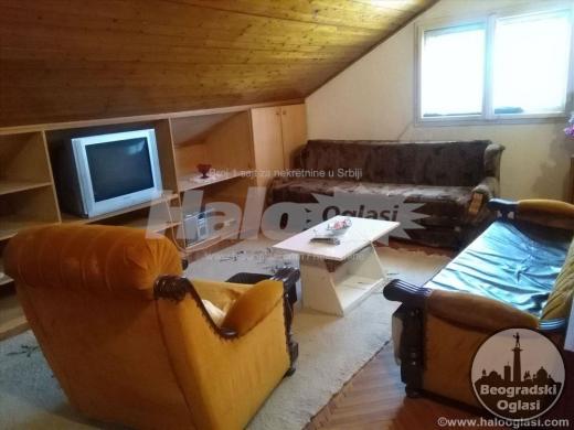 Povoljno izdajem namešten stan u Žarkovu