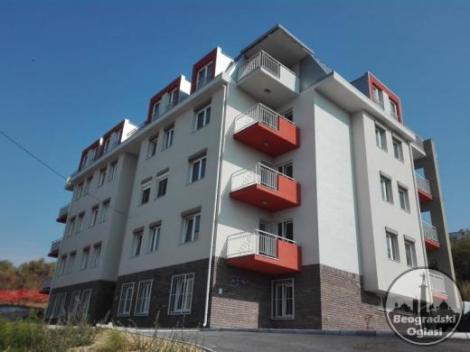 Stan u Mirijevu 37m2 za veći uz doplatu na Zvezdari