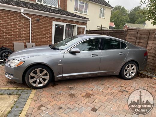 Jaguar XF 3.0d 245ks englez