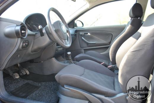 SEAT  Ibiza 1.4 benzin, 75ks, 2006. godište  –  VRHUNSKO  STANJE!