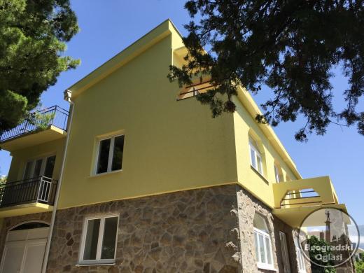 Prodajem kucu u Baru, Crna Gora
