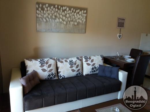 NOV Apartman Lara u centru Zlatibora