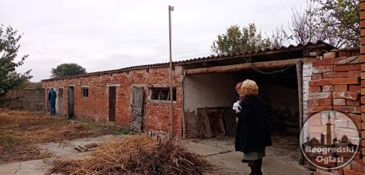 Prodajem kucu sa imanjem u Margit kod Plandista