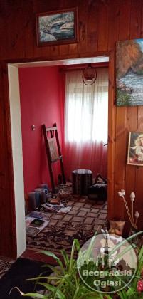 Prodajem kucu sa imanjem u Margit kod Plandista