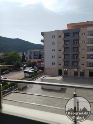 Stan u Budvi na super lokaciji