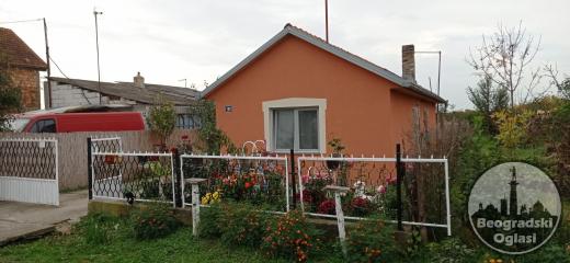 Kuća, 51m2, Karlovčić