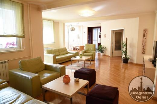 Četvorosoban stan za izdavanje, Centar Dorćol, 2.500€