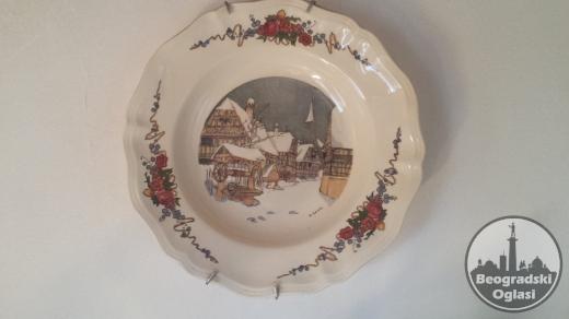 Porcelanski zidni tanjir iz Obernea