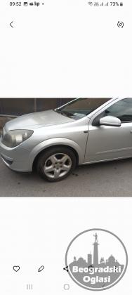 Opel Astra H 1,8 plin