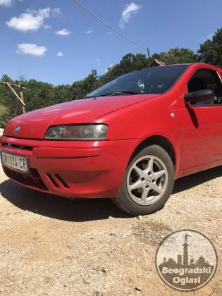 Prodajem fiat punto