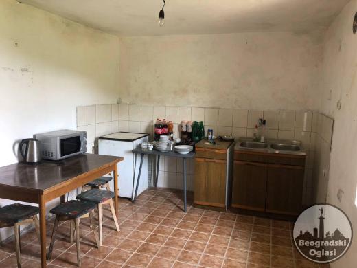 Bar, Šušanj, nezavršena kuća