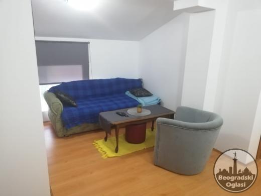 Stan 1.5 , 45m², Stara Karaburma, Bogoslovija, odmah useljiv!