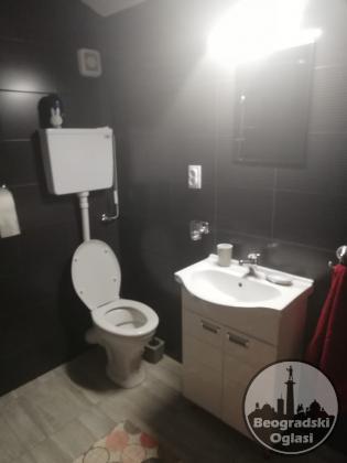 Stan 1.5 , 45m², Stara Karaburma, Bogoslovija, odmah useljiv!