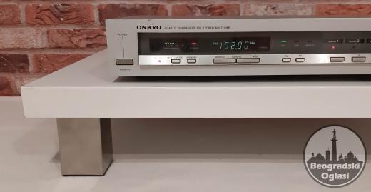 Onkyo T-08