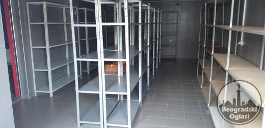 POSLOVNI PROSTOR ZGRADA LEŠTANE