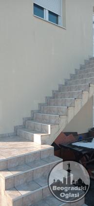 Kuća 100m2, Grmovac