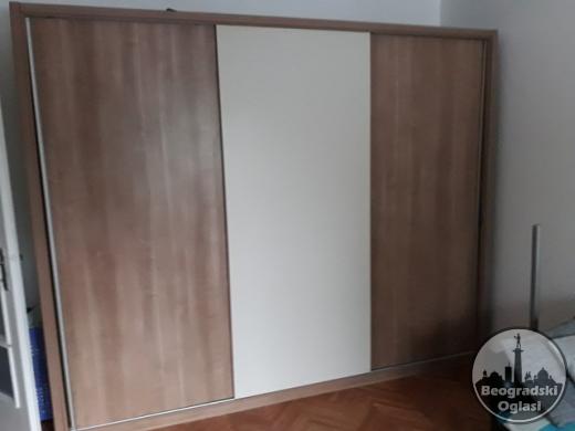 Idavanje stana.Dedinje.67m2
