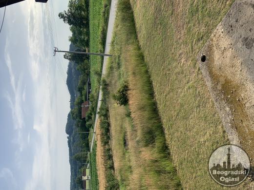 Guca okolina, leg. kuca od oko 200m2 i 30 ari placa