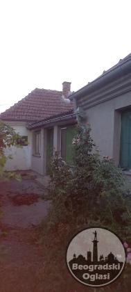 Prodajem kucu u Perlezu-Zrenjanin