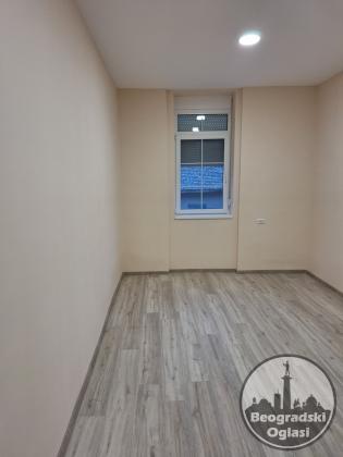 Prodajem kucu u Sremskim Karlovcima