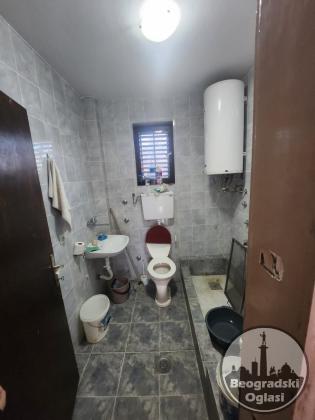 Prodajem kucu u Vranicu