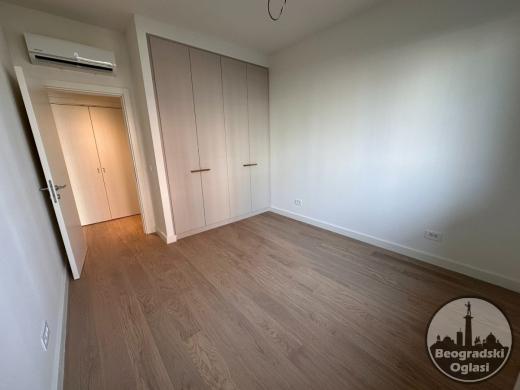 Izdavanje Novogradnja Beograd na vodi