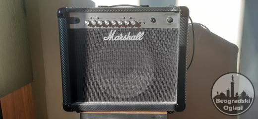 Marshall  30 W   5 efekata gitarsko pojacalo