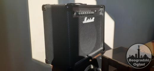 Marshall  30 W   5 efekata gitarsko pojacalo