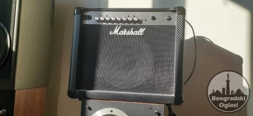 Marshall  30 W   5 efekata gitarsko pojacalo