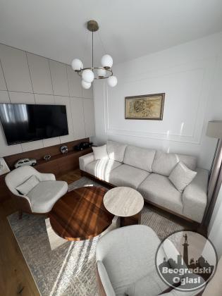 Stan + Lokal Centar Zlatibor