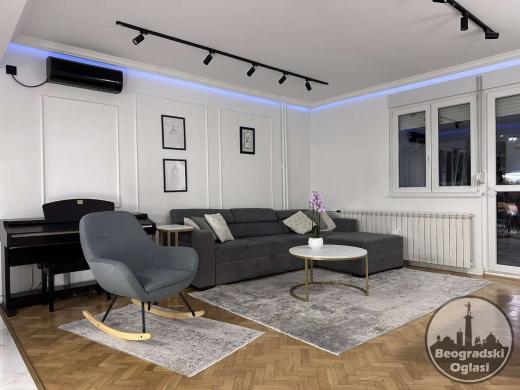 Luksuzan, Smart Home Stan na Odličnoj Lokaciji,Vukov spomenik