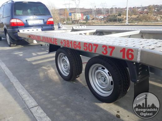 IZNAJMLJIVANJE AUTO PRIKOLICA