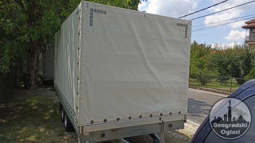 IZNAJMLJIVANJE AUTO PRIKOLICA SA CERADOM