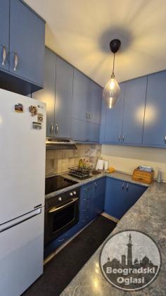 Lux stan od 50m2+terasa 30m2,garaza,novogradnja