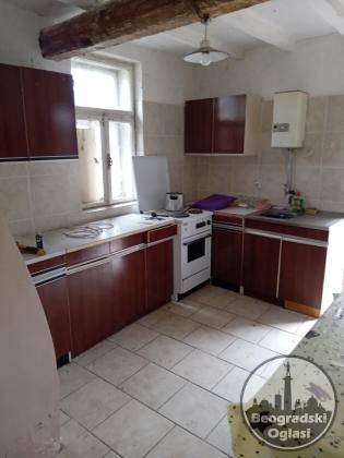 Prodajem kucu Rabe-Novi Knezevac