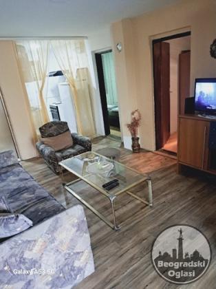 izdaje se apartman-vikendica ivanka,srebrno jezero