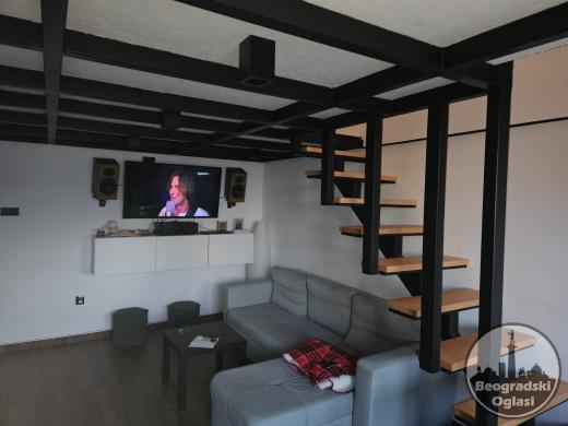 Stan sa velikom terasom, 65 m2, Prvomajska Zemun